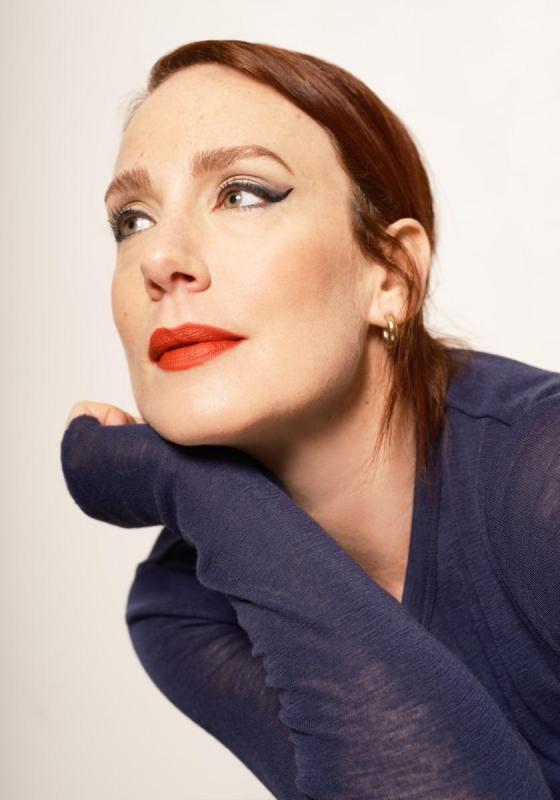 Headshot of Sara Barron.